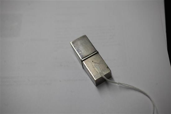 An early Victorian silver sealing wax holder, 2in.